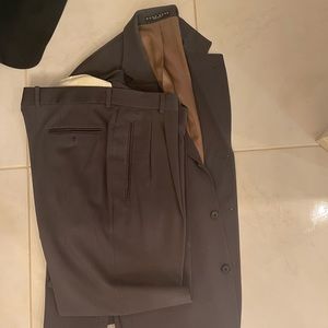 HUGO BOSS SUIT